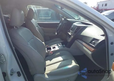 2013 Subaru Outback 2.5I Limited from USA, damaged, VIN 4S4BRBJC9D3299717